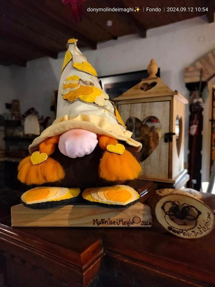 לינה וארוחת בוקר פונדו Molindeimaghi מראה חיצוני תמונה